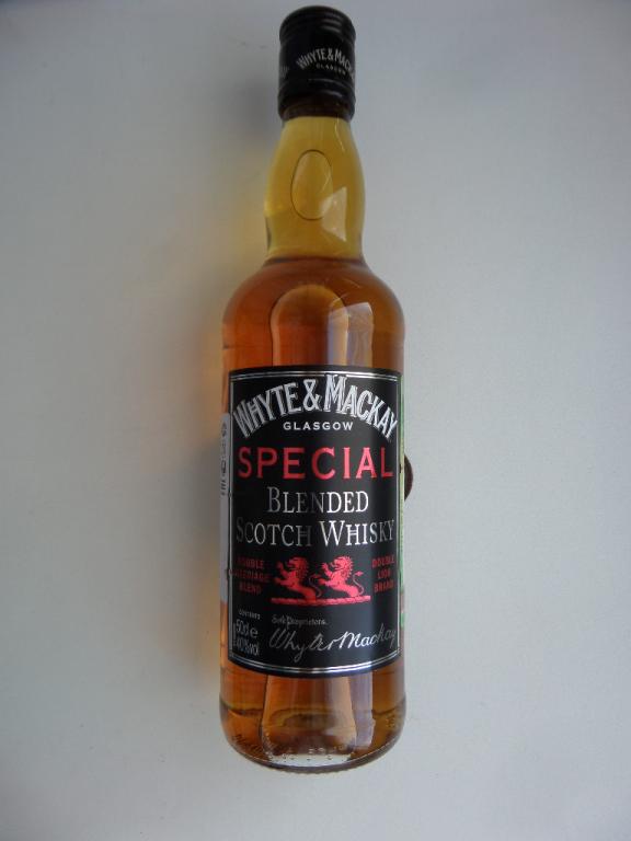 ВИСКИ WHYTE & MACKAY 0.5 л 40% ИРЛАНДИЯ