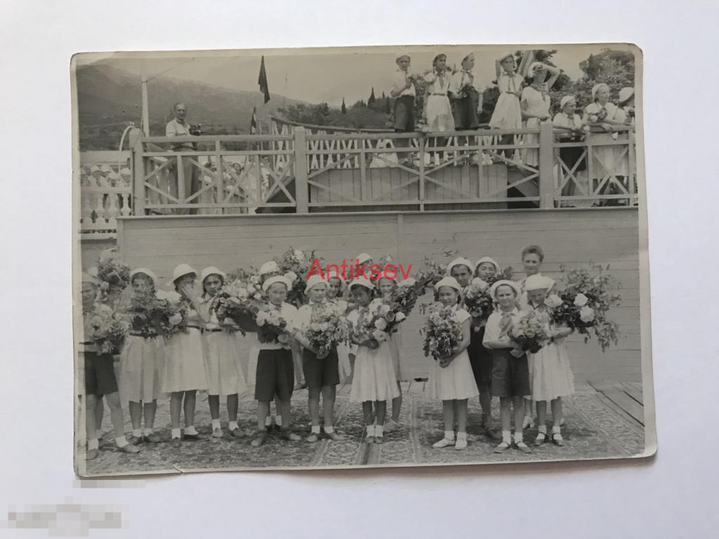 Фотография Пионеры Артек размер 17,8*13 