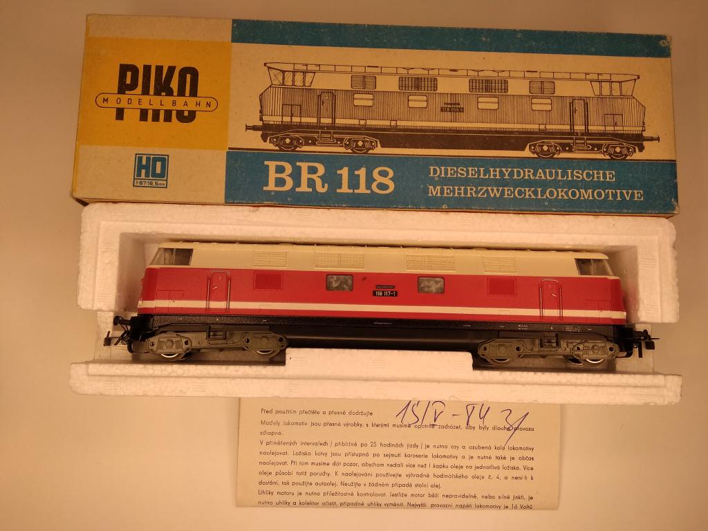 16мм.(HO) Piko тепловоз BR118 117-1