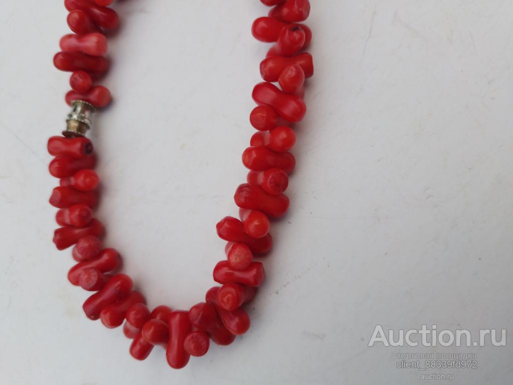 Браслет из красного коралла. 22,5см.