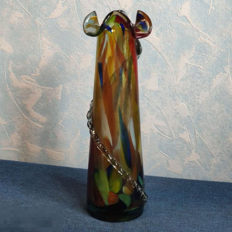 Ваза времён СССР. Цветное стекло, гутная техника 