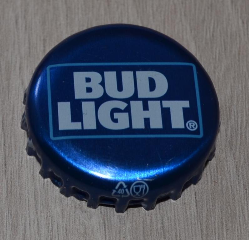 Кронен-пробка из России. BUD LIGHT.