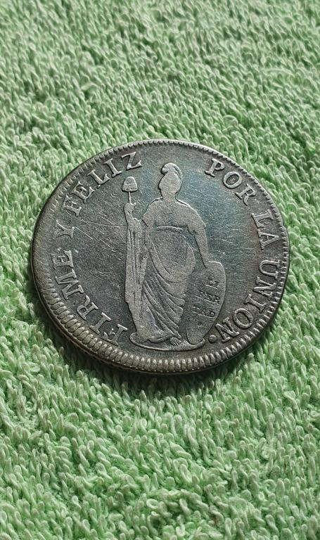 8 реалов "Standing Liberty", 1835 год ! LIMAE MT, республика Перу