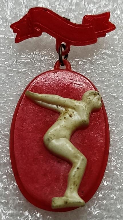 СПОРТ. ПРЫЖКИ В ВОДУ. КИЕВ 1950-е. РЕДКИЙ. КЛЕЙМО ПК