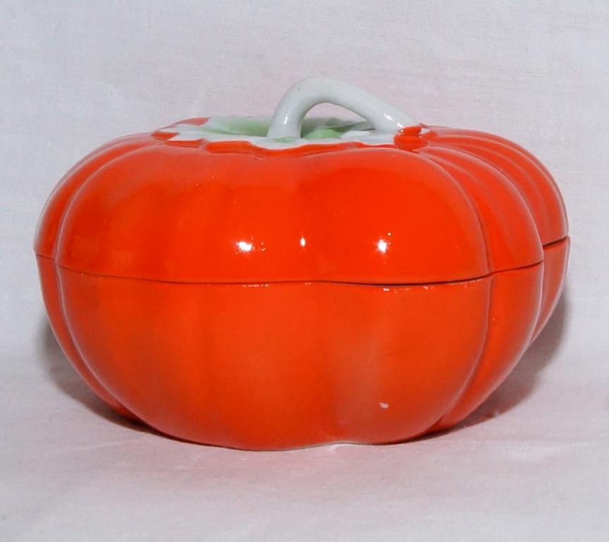 ШКАТУЛКА МАСЛЕНКА  "ПОМИДОР"  Вербилки    СССР  ВИНТАЖ  ( К18/14 )