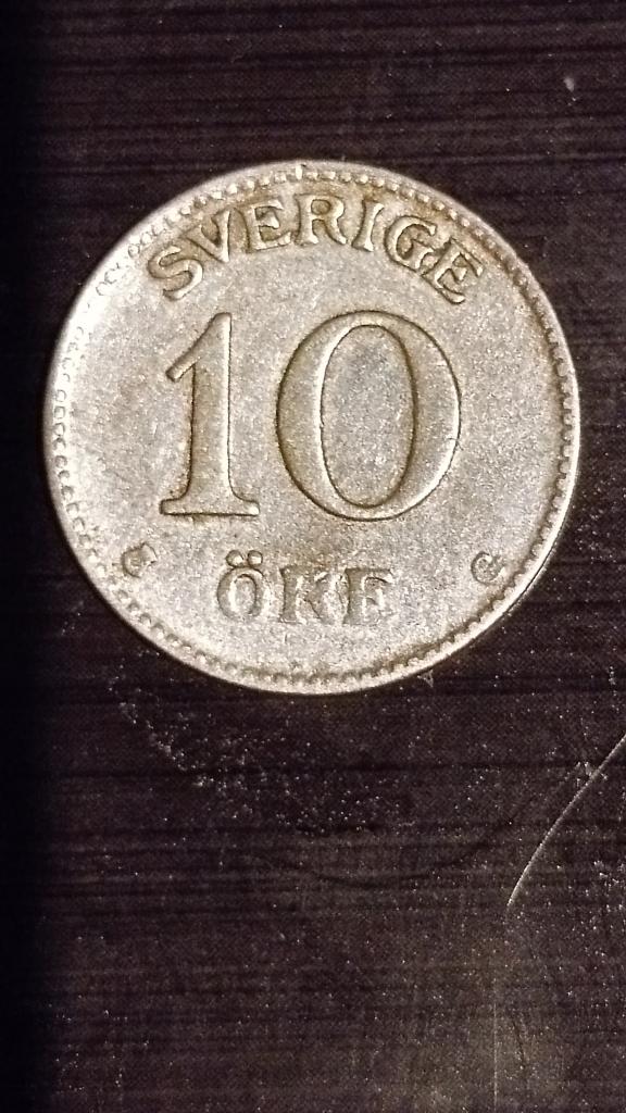 Швеция 10 эре, 1940 Серебро, Три короны на аверсе