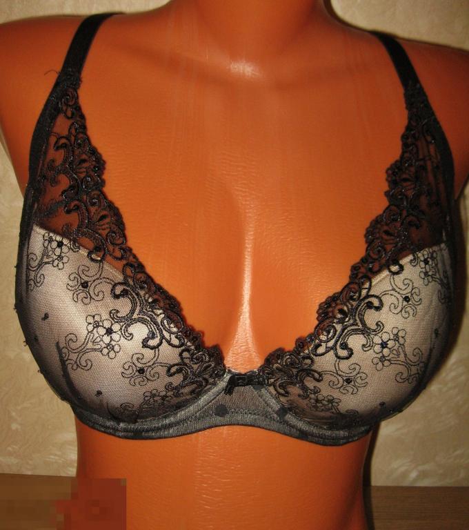 БЮСТГАЛТЕР ЖЕНСКИЙ  КОСТОЧКИ. 70F(НА 70D)  GOSSARD 