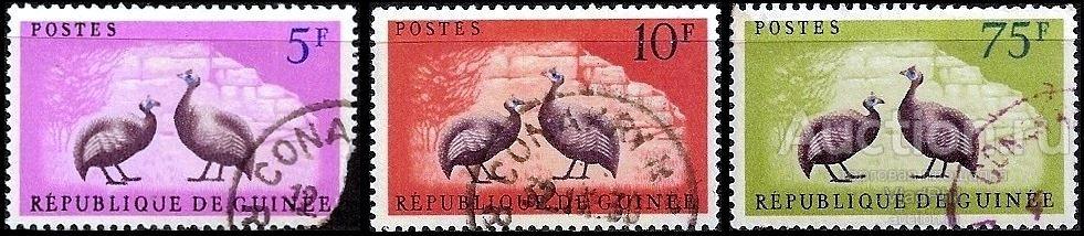 Гвинея 1961 MiNr 80, 81, 85. Стандарт. Цесарки. Гаш.  (1.4 € / 0.55 $)
