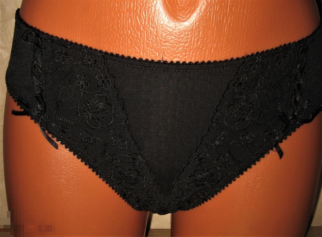 ТРУСЫ ЖЕНСКИЕ  СТРЕЙЧ  84%ПОЛИАМ-16%ЭЛ.44(S) SAVARIE BY SASSA НОВЫЕ 