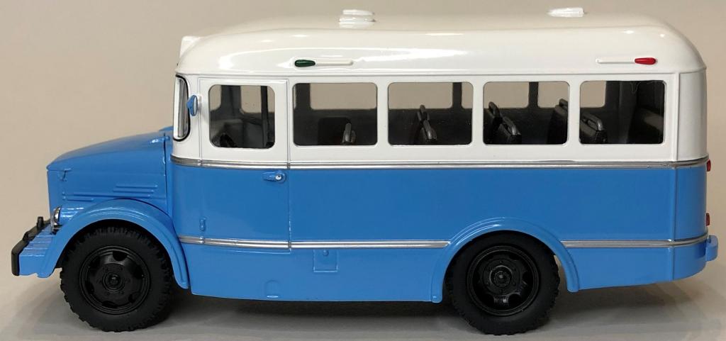 Classicbus - КАВЗ - 651 Бело-голубой