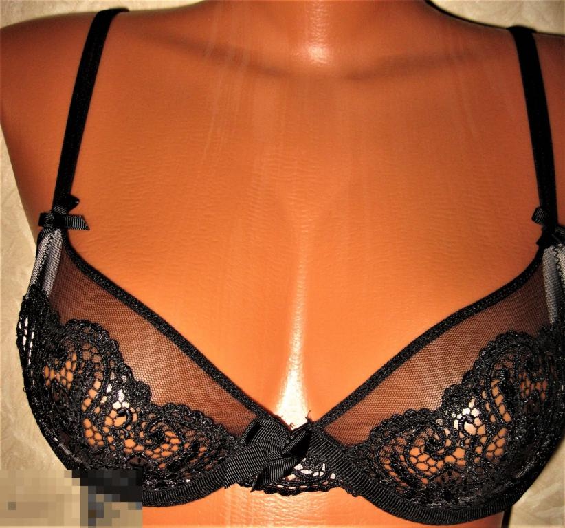 БЮСТГАЛТЕР  КОСТОЧКИ. МЯГКАЯ.ЧАШ.95%ПОЛ- 5% ЭЛ EUR 70B БРИТАНИЯ  BOUX AVENUE 