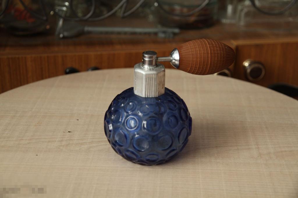 Флакон из под одеколона -духов.СССР 