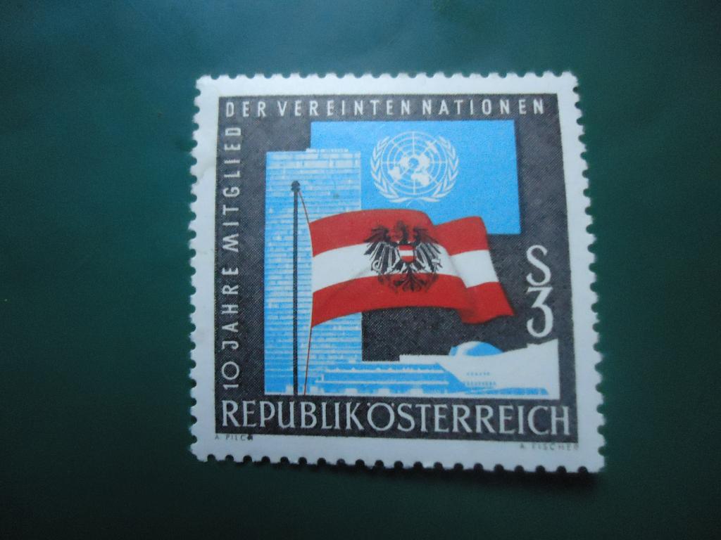 1965 г.  Австрия  след наклейки.