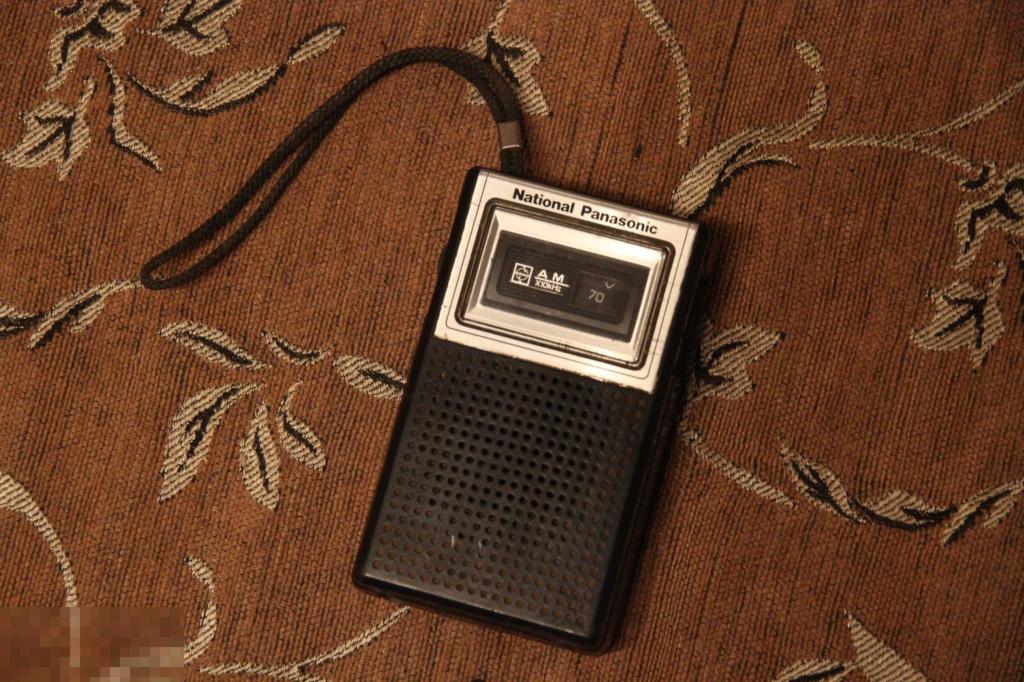 Радиоприемник National Panasonic R-1019.Made in Japan. 