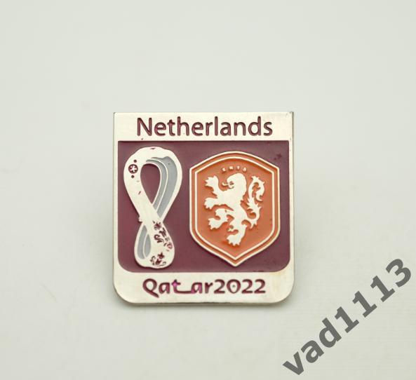 Футбол, значок из набора Чемпионат Мира 2022 Катар участник турнира - Нидерланды.