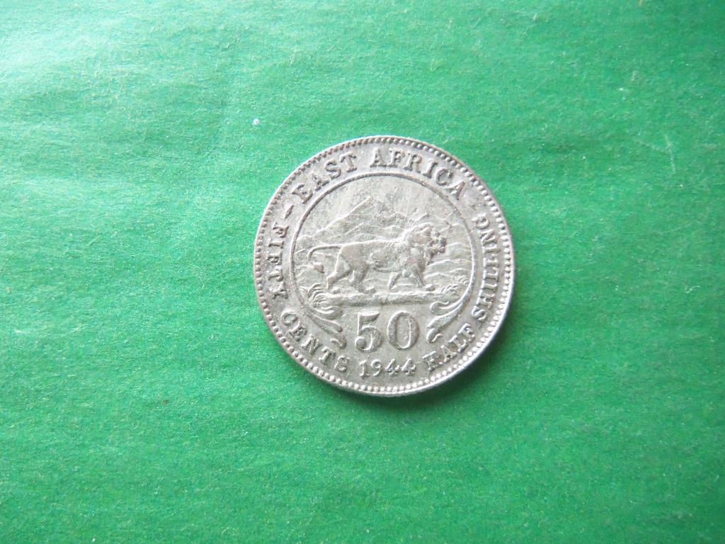 Восточная Африка 50 центов 1944 г.,серебро.