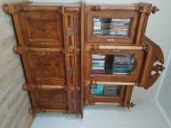 Продаю антикварный книжный шкаф орех, карельская береза в стиле модерн конца XIX века