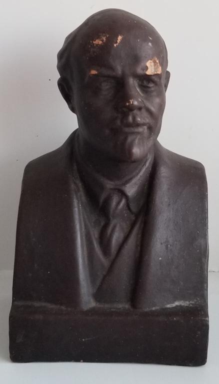 В.И.Ленин бюст, Гжель, Всекохудожник клеймо, красная глина, 1930-е гг.