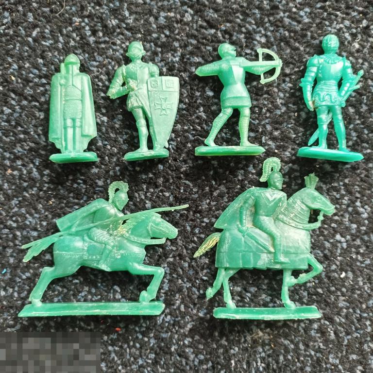 (WG) Солдатики крестоносцы рыцари лучник всадник Ледовое побоище 6 шт. 
