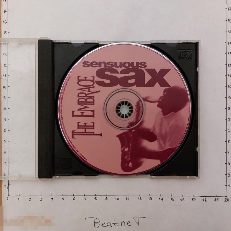 CD Le Valedon - Sensuous Sax - The Embrace (БЕЗ ПОЛИГРАФИИ!) 