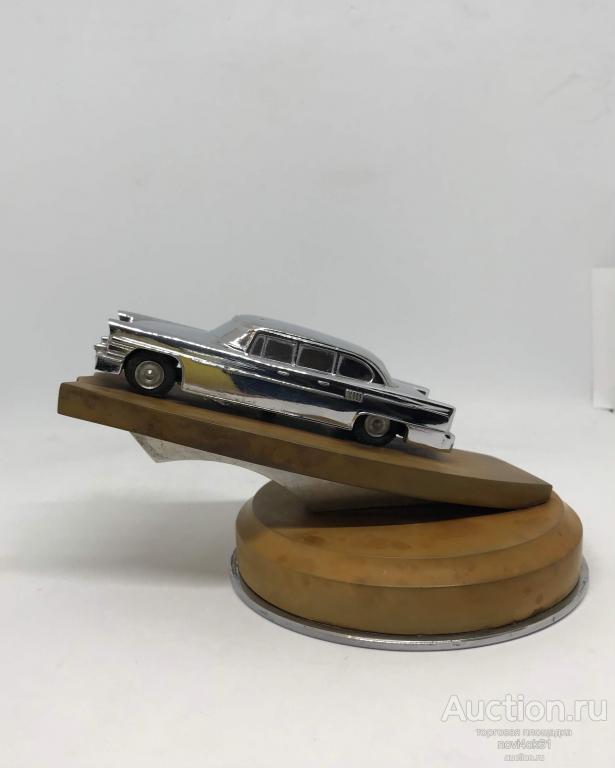 СССР. Пресс-папье. Модель. Автомобиль Чайка. ЗИЛ-111 Москва. Сталь
