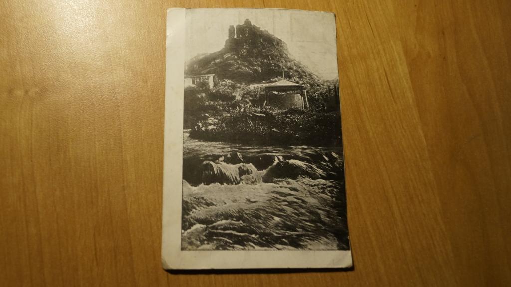 №74,38 Открытка Кисловодск. Замок коварства и любви.  Обрезана