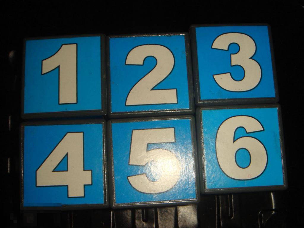 Кубики "Учимся считать".(Игр.-5). 