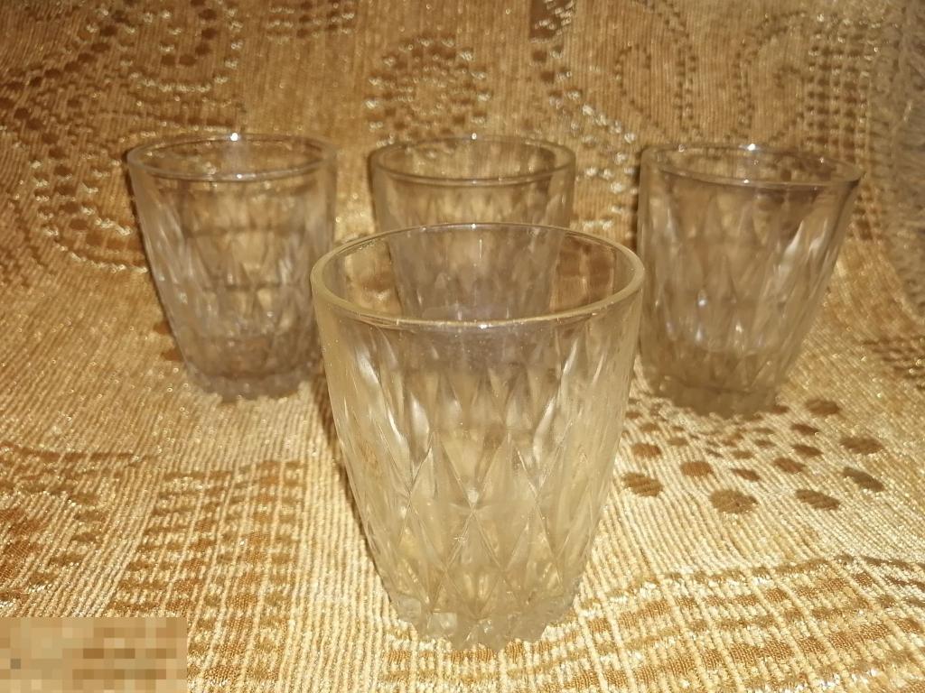 Стопки,стаканы. Небьющееся стекло. СССР. (в лоте 4 шт). (п.18). 