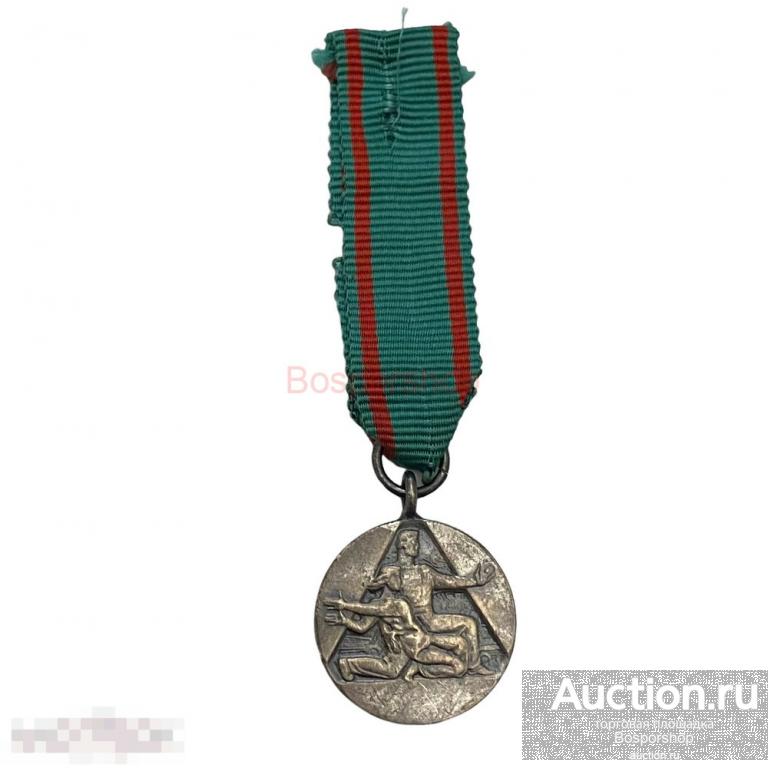 Польша, фрачная медаль "За самопожертвование и отвагу" 1971-1980 гг. 