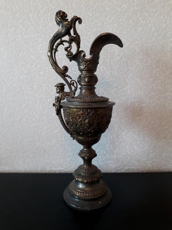 Вазон"Генуэзский купец". Рубеж 19-20вв. Бронза?Реквизит Мосфильма?