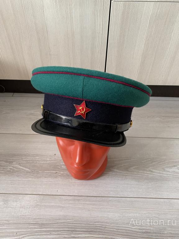 Фуражка офицеров погранвойск НКВД СССР образца 1935 года. Новая!