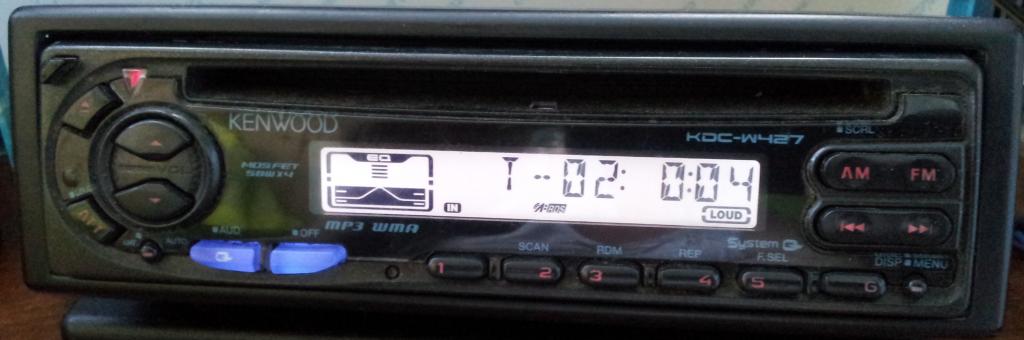 CD/MP3-ресивер Kenwood KDC-W 427 Y отл.работает 4х50 Вт