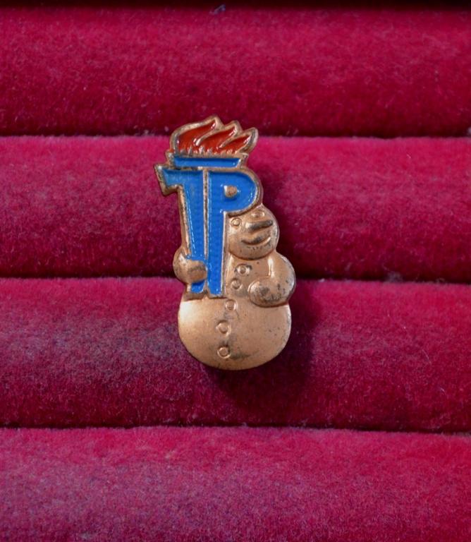 СНЕГОВИК ВЛКСМ Комсомол ГДР Пионерия За отличную учебу ГЕРМАНИЯ    ЛИСТ № 142