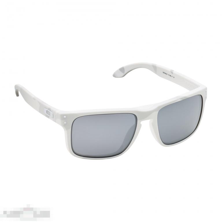 Oakley holbrook multicam shop