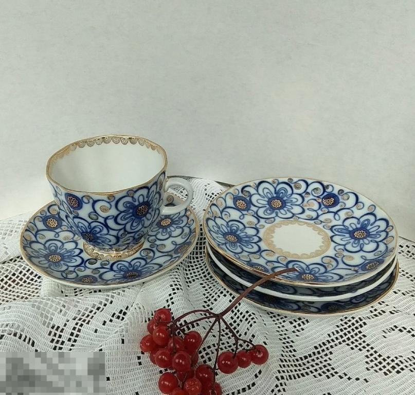 Чашка с блюдцем ( кофейная  пара), ЛФЗ, из сервиза " Вьюнок " . Славина 