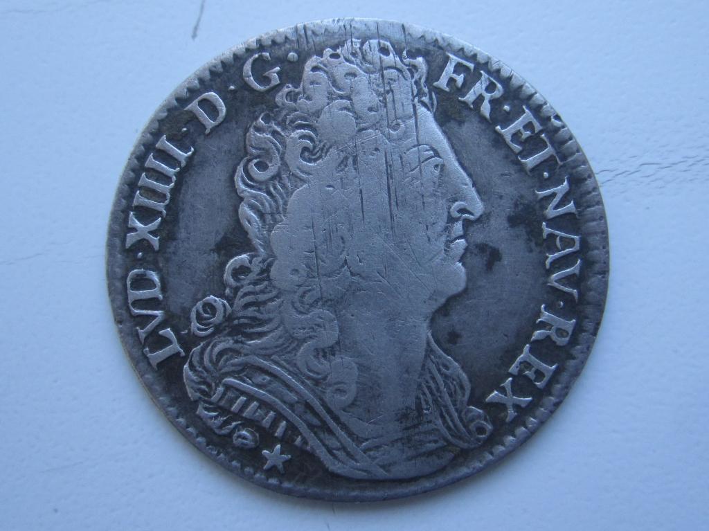 Страсбург. Франция. 1/4 экю - 22 соля 1710 года. Людовик XIV. Серебро.