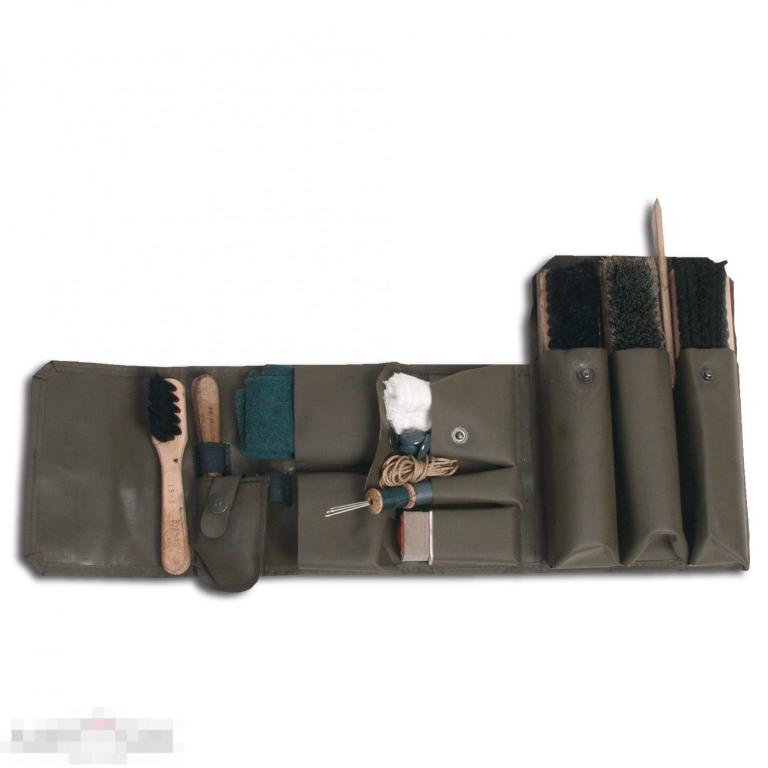 Набор для ухода за обувью швейцарской армии, б/у --- Арт. 25023 