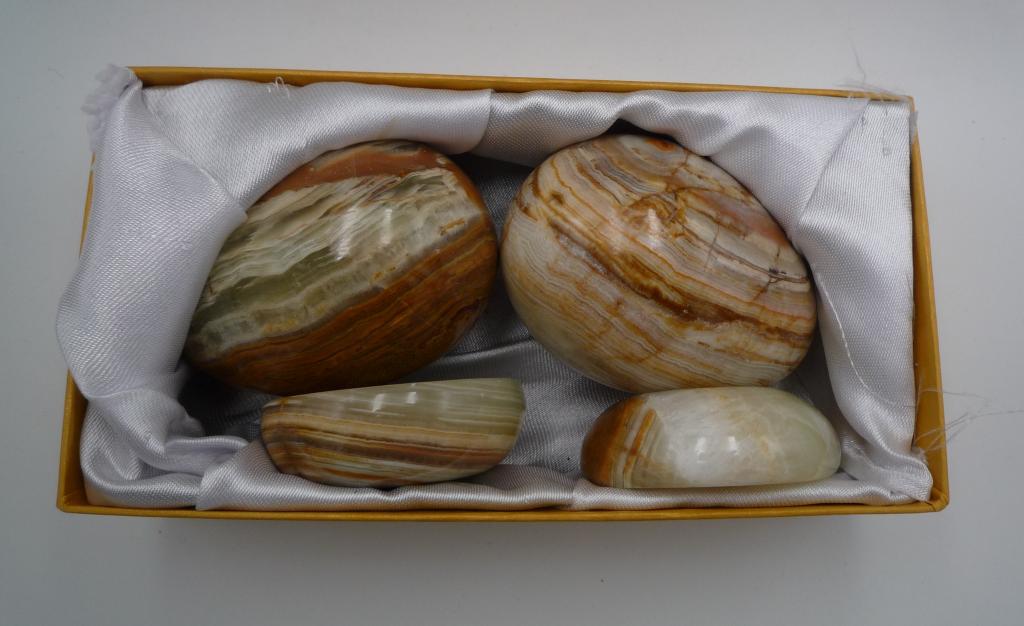 ОНИКС мраморный, два пасхальных яйца в первичной упаковке