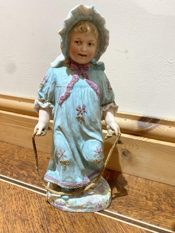 БОЛЬШАЯ АНТИКВАРНАЯ СТАТУЭТКА.28см Gebruder Heubach БРАТЬЯ ХОЙБАХ