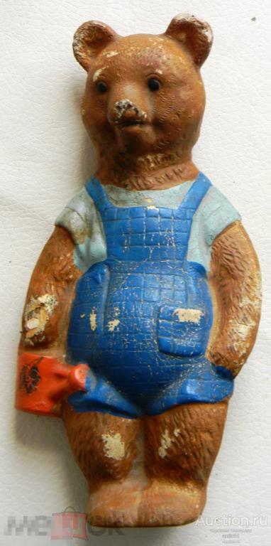 Игрушка резиновая с пищалкой СССР Медведь с лейкой 
