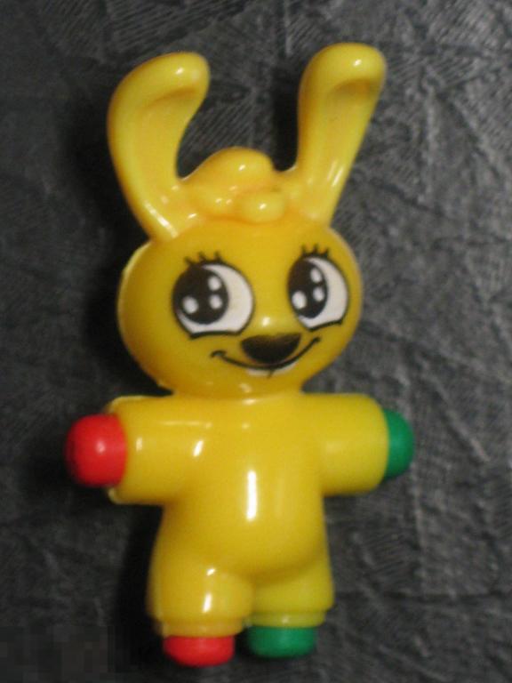 Киндер сюрприз Заяц-карандаш желтый FS 055 некомплект 