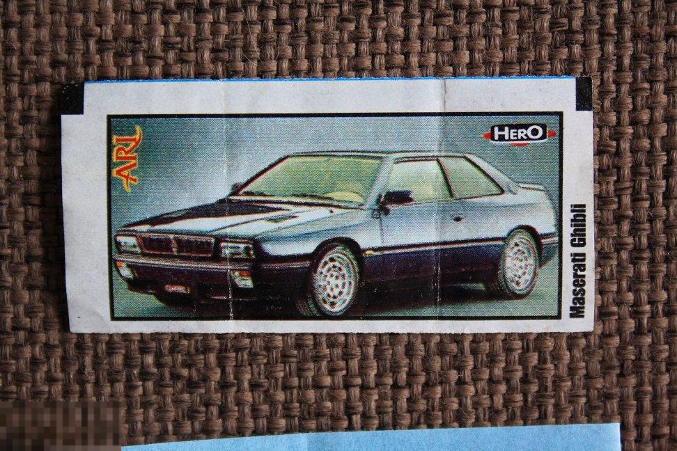 Вкладыш от жвачки ARI Hero №8 