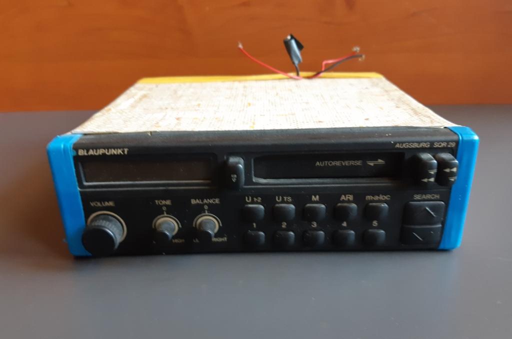 Автомагнитола Blaupunkt Augsburg SQR 29