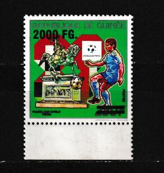 Гвинея 2009 Футбол ЧМ-1990, редкая надпечатка нового номинала 2000F