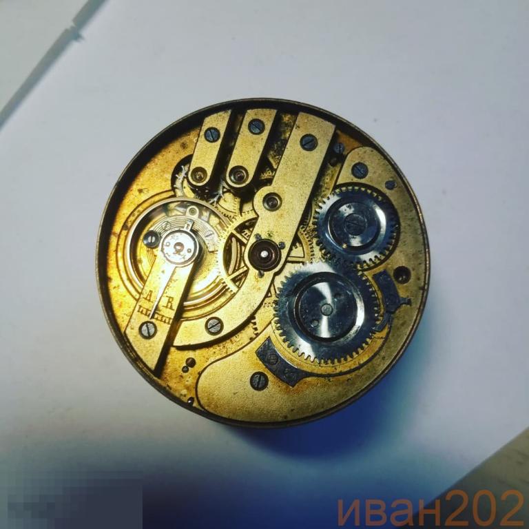 Часы старинные карманные механизм мужские.