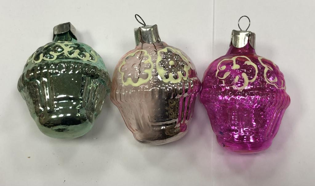 Новогодняя елочная игрушка Корзинка 7 см СССР