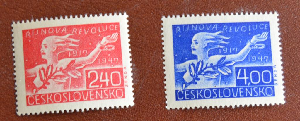 Чехословакия 1947 год 30-летие Октябрьской революции в России  Полная серия MNH &