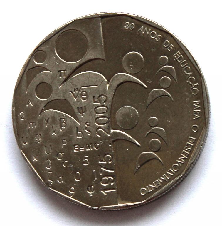 КАБО ВЕРДЕ 200 эскудо 2005 (KM# 45) UNC «30 ЛЕТ НЕЗАВИСИМОСТИ»