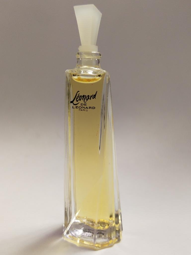 Духи "Leonard de Leonard. Paris". Оригинал. Миниатюра. Винтаж