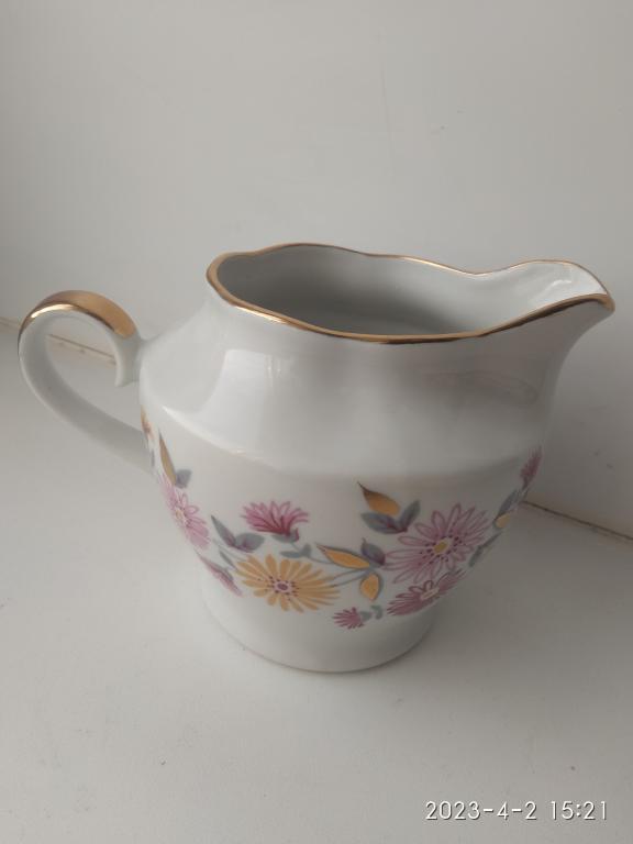 Молочник. Сливочник. Позолота. Рижский фарфоро-фаянсовый завод . СССР. Клеймо 1970-1980 гг.